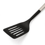 Mentelė perforuota silikoninė/metalinė ARCOS 33,9 cm