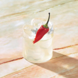 Monin AŠTRIŲ MANGŲ sirupas, 0,7 l