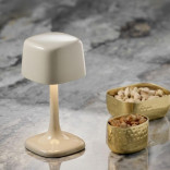 Stalo lempa smėlio spalvos SOHO 10.5x10.5x21.5 cm