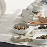 Dubenėlis ant kojelių APARTE baltas 20 cm