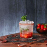 Braškių milteliai indelyje 100 g