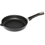 Keptuvė indukcinė su plastikine rankena AMT 24/4 cm