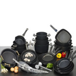 Keptuvė su plastikine rankena AMT 24/5 cm